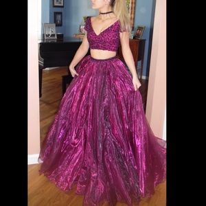 Sherri Hill Prom Dress. UNIQUE 2-Piece PLUM